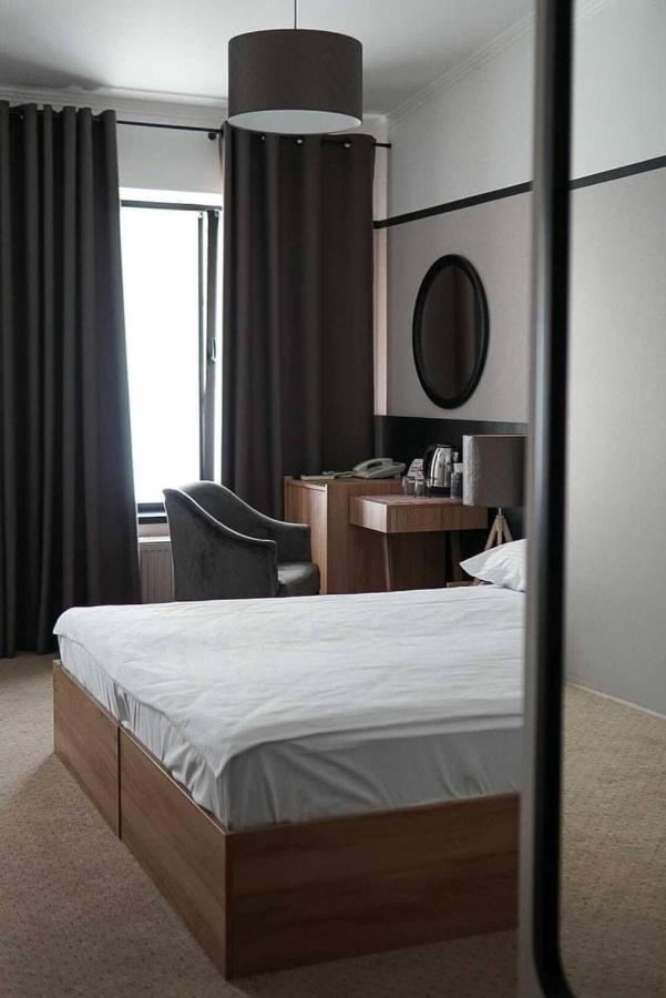 Hotel 52 โอเดสซา ภายนอก รูปภาพ