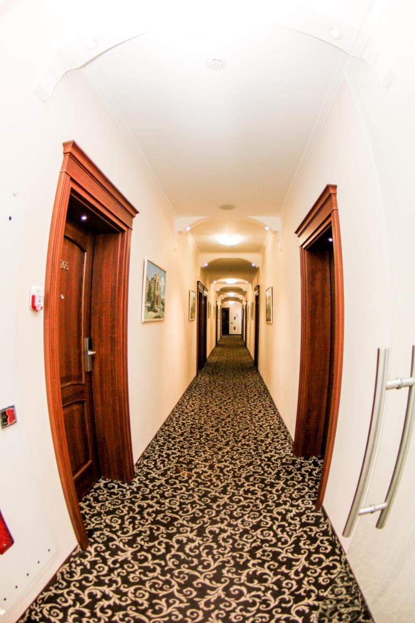 Hotel 52 โอเดสซา ภายนอก รูปภาพ